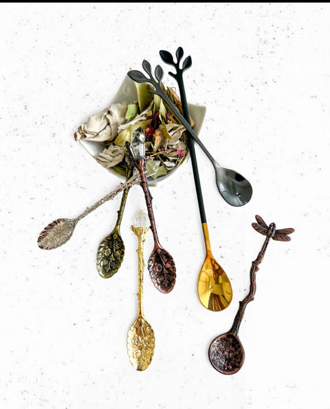 Cucharas para mezclas mystikas.