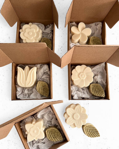 Juego de 6 Jabones flor Ivory y hojitas de romero